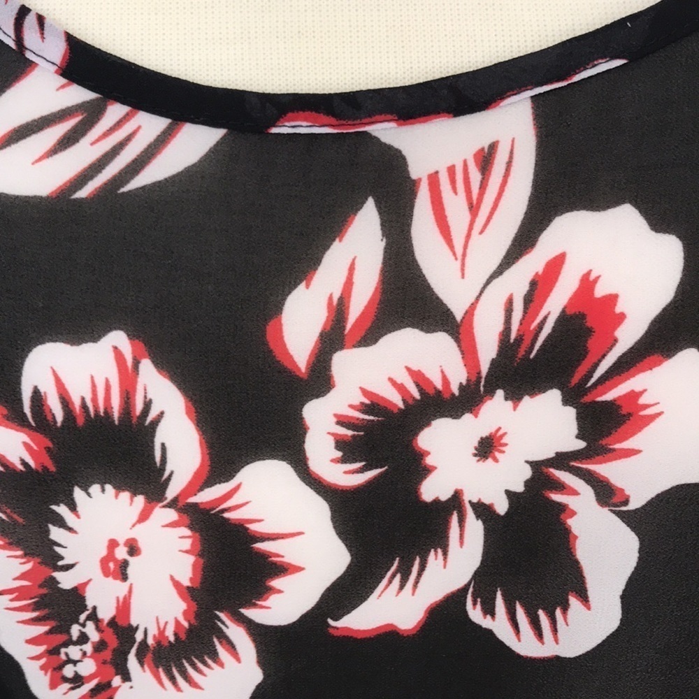 Floral tunic - Picture 2 of 4